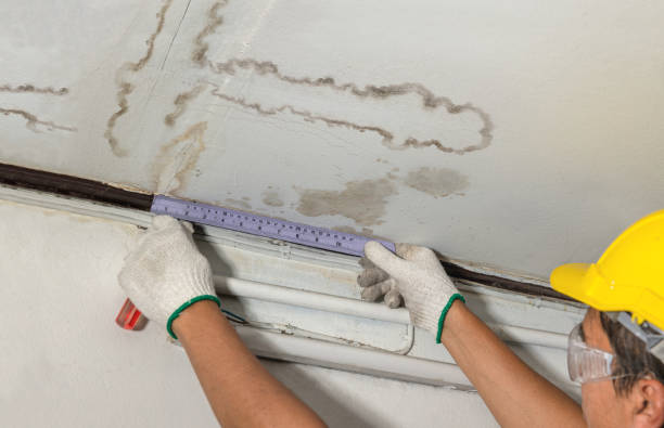 Reliable Burst Pipe Cleanup contractor in Manteo, NC by Water Damage Irwin